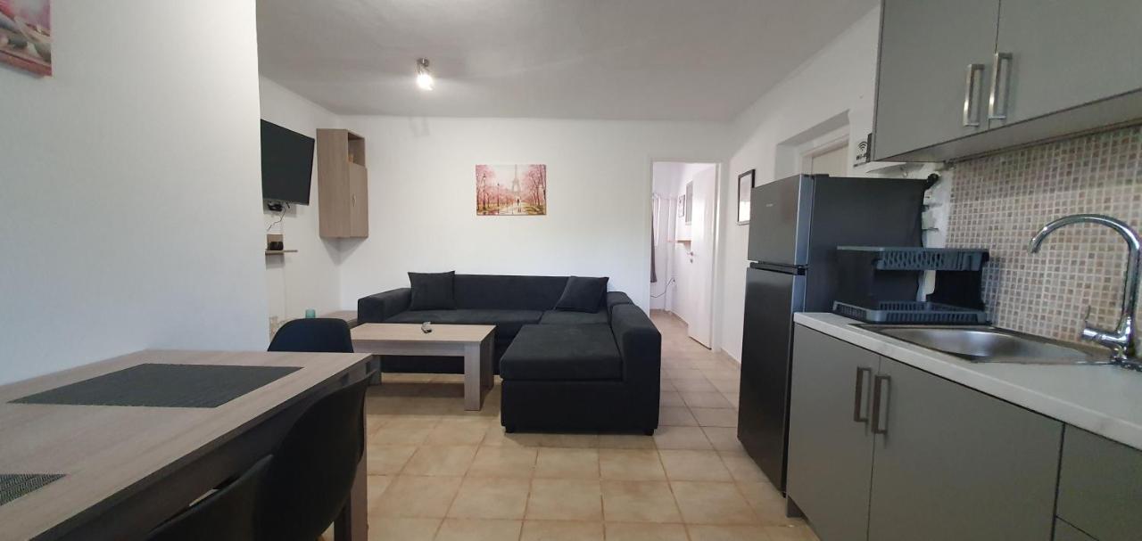 Tsagga House Apartment Oropos Luaran gambar